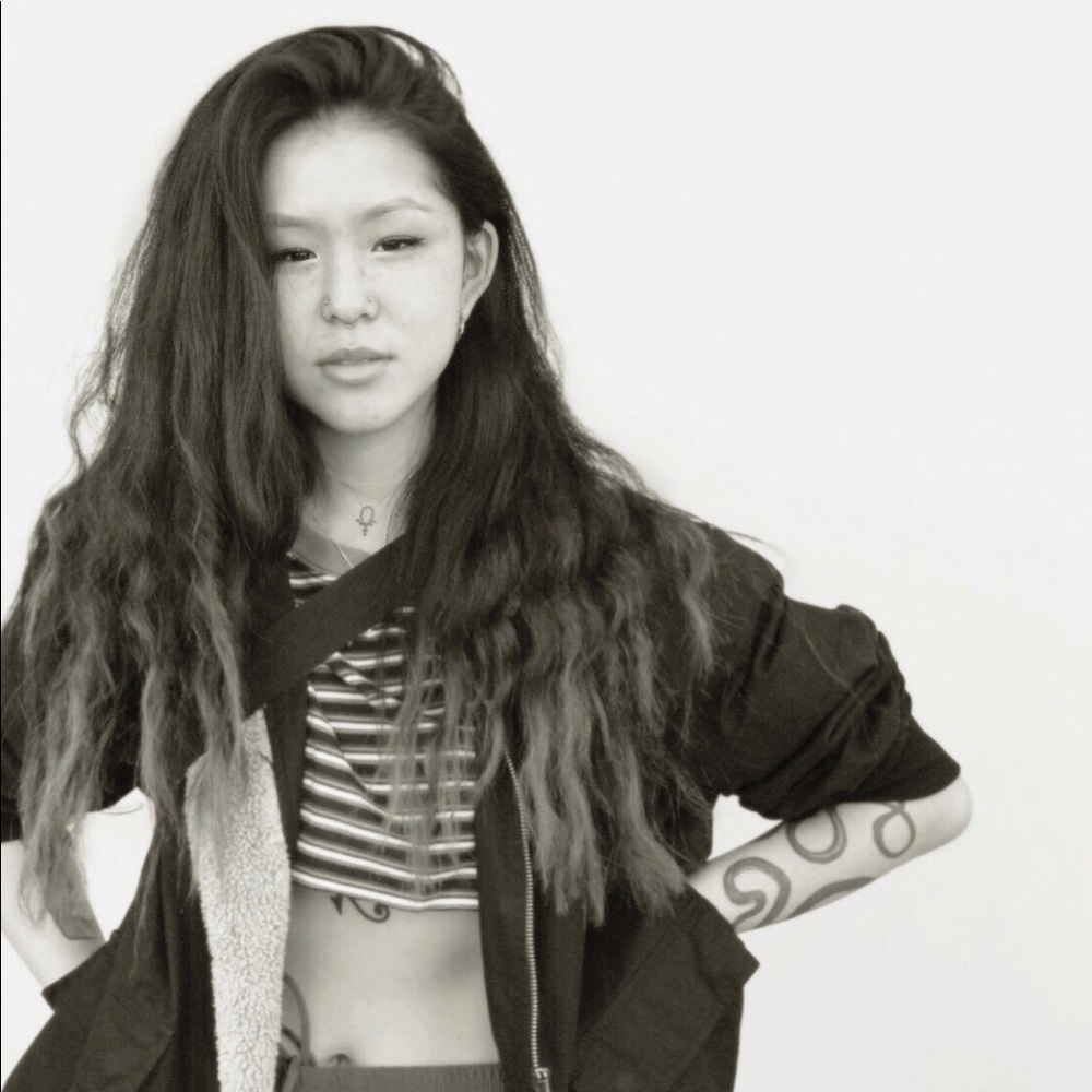 Meet your Posher, Nori